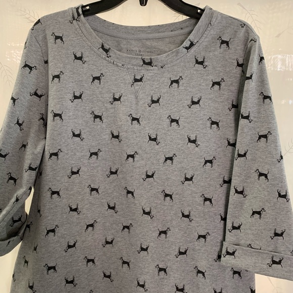 Karen Scott Sweaters - Caren Scott sweatshirt grey pxl black dog print